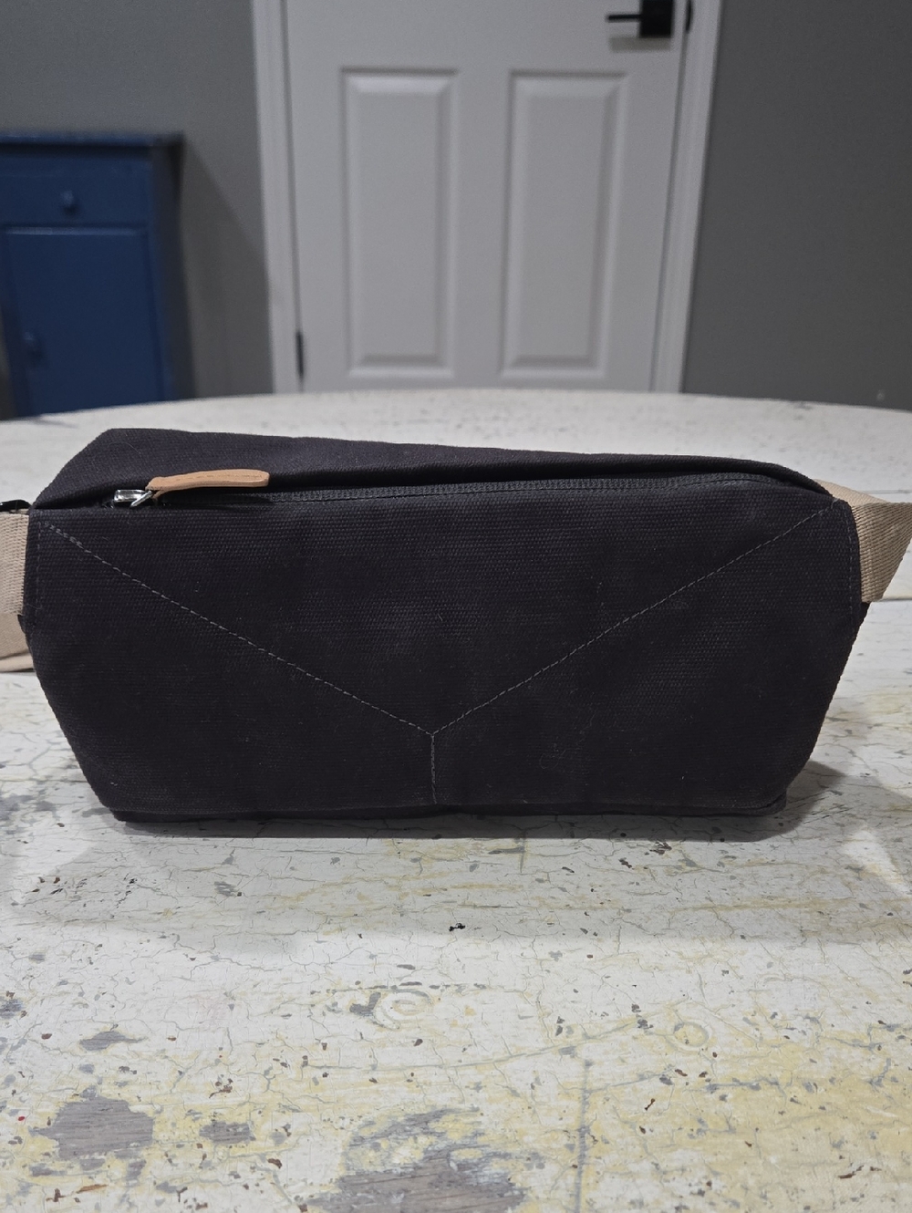Bellroy Sling Mini Crossbody Bag Canvas Brown Tan Travel Waist Pack